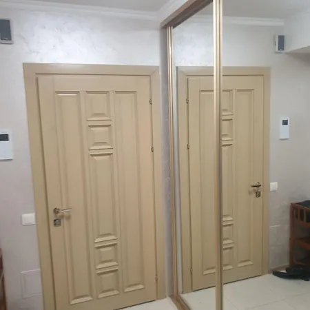 Next To Park, Mall And Centr Apartamento